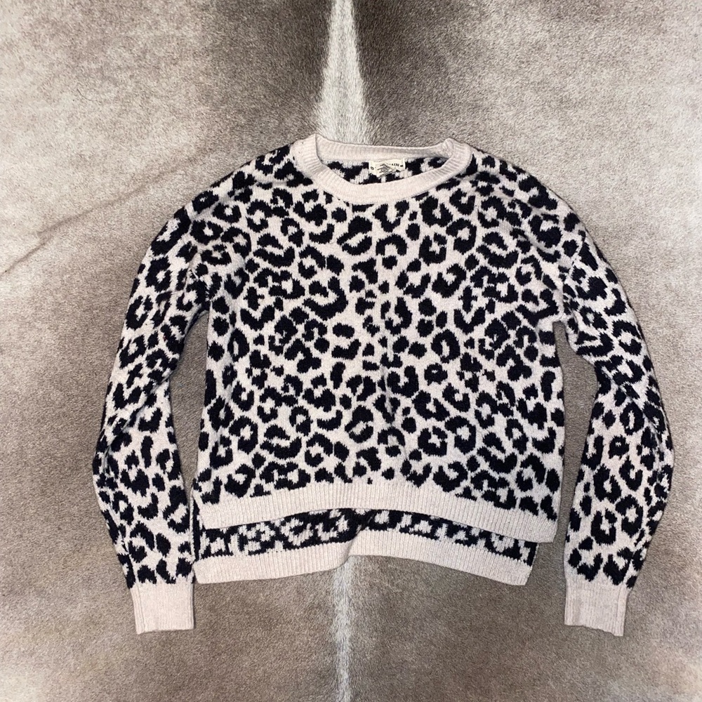 Cheetah sweater